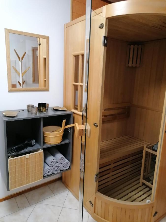 Apartma Metija Lux Z Savno โคบาริด ภายนอก รูปภาพ