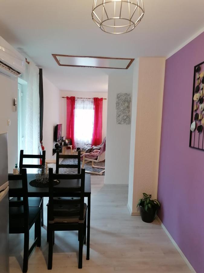 Apartma Metija Lux Z Savno โคบาริด ภายนอก รูปภาพ